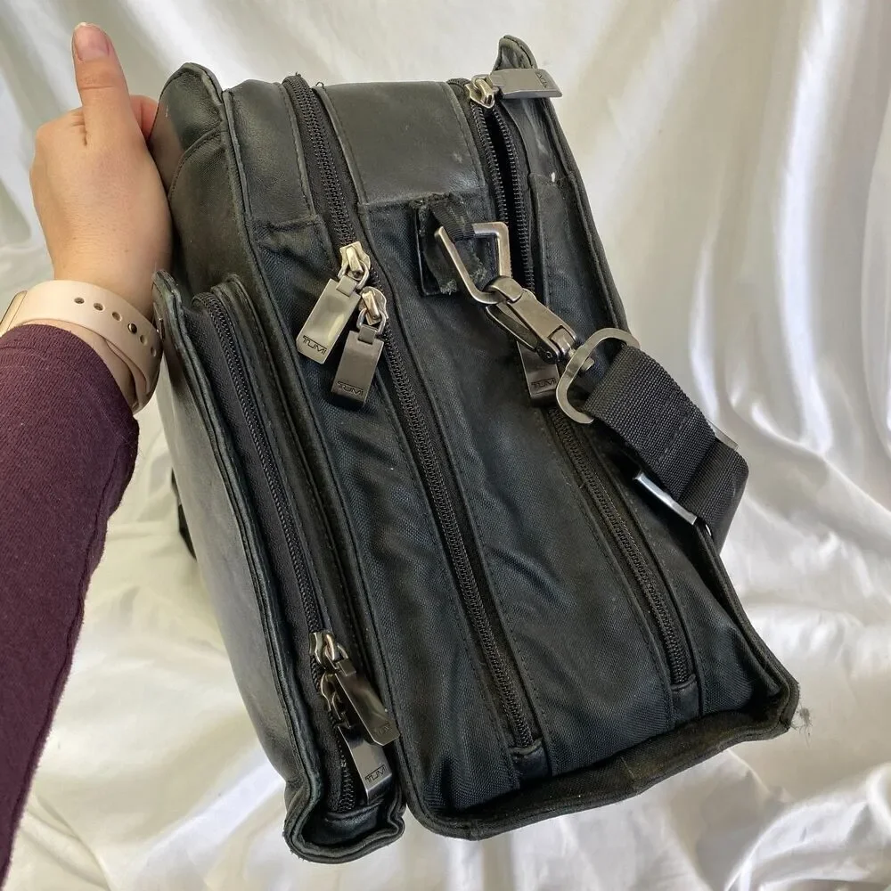 TUMI Laptop Bag Leather Nylon Briefcase Business Travel 2961D Crossbody Messenge
